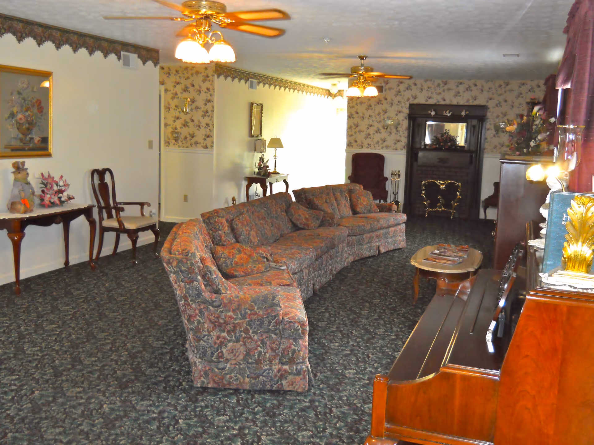 Photo 14 of Oak Grove Manor