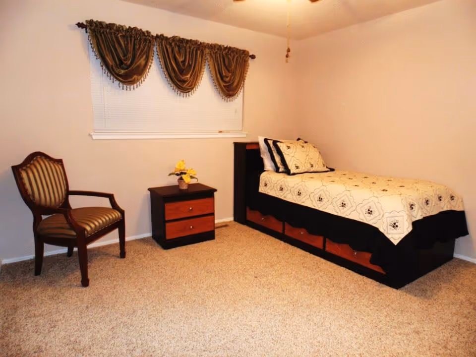 Photo 2 of Yervan Residential Care