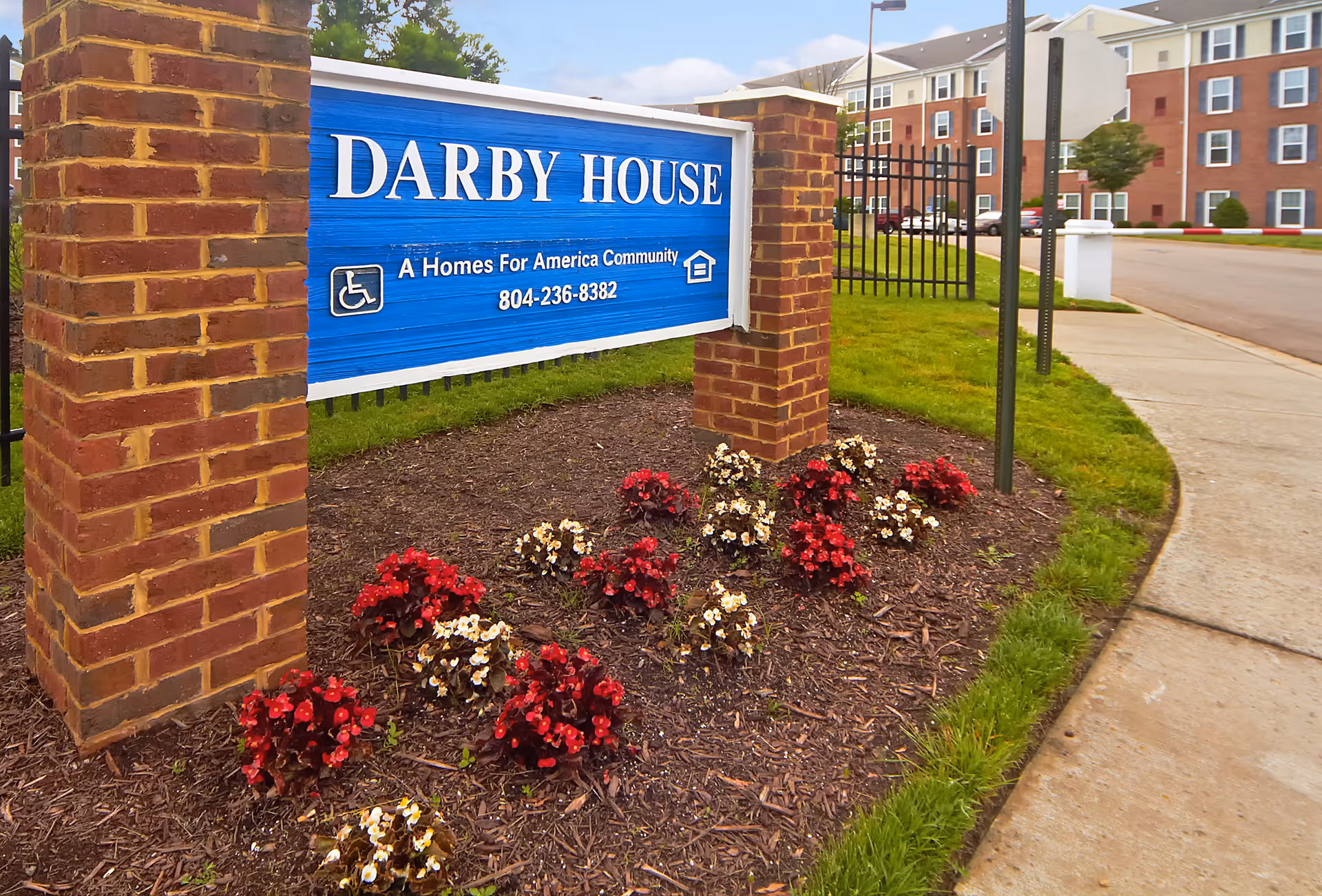 Photo 2 of Darby House