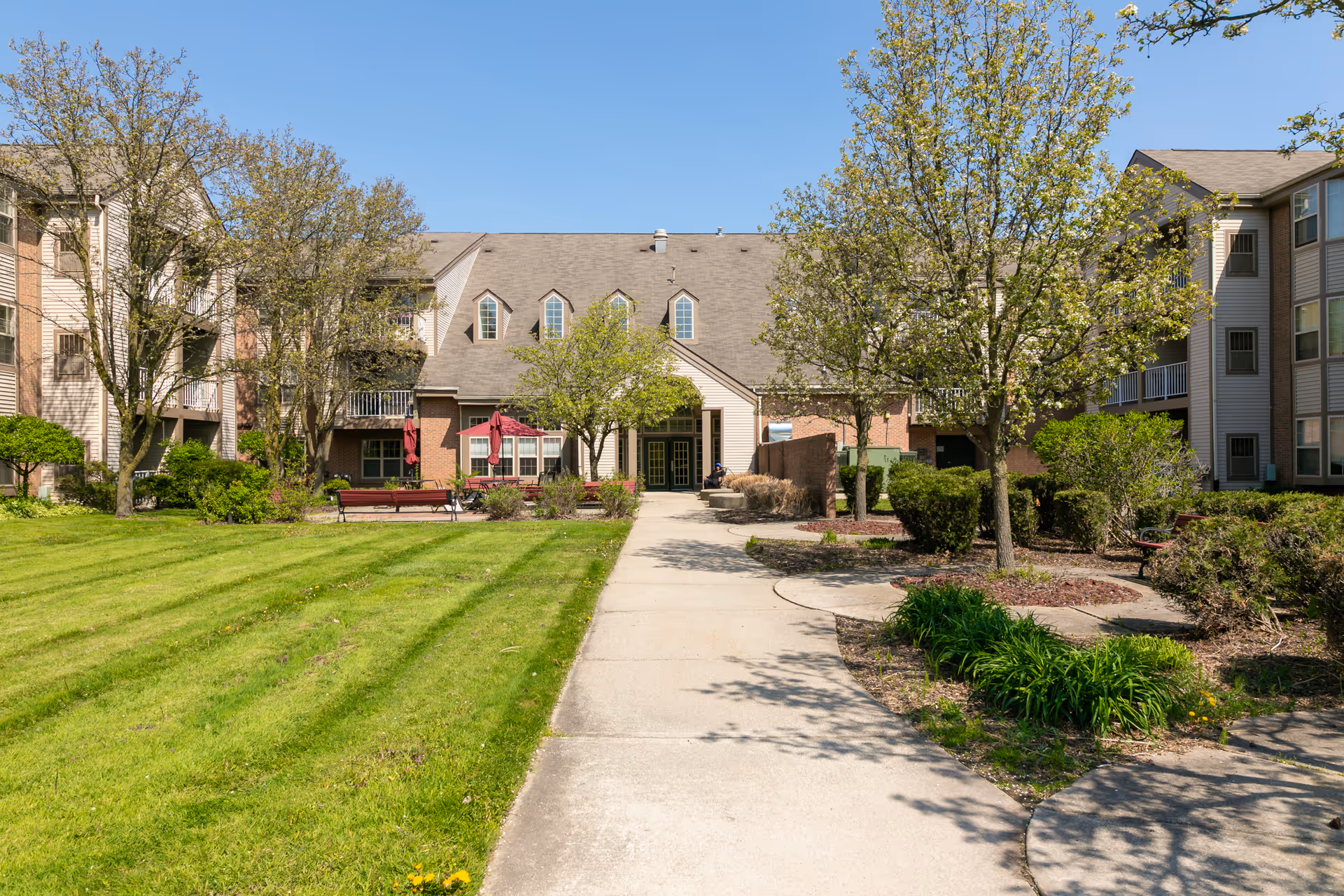 Photo 2 of Rosehaven Manor