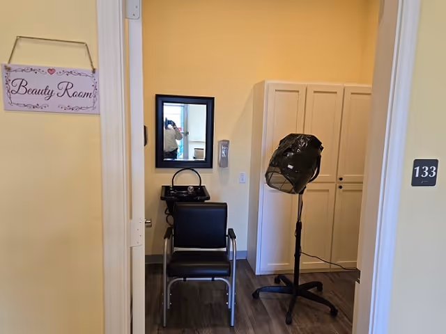 Photo 5 of Hoover Oaks memory care and assisted living