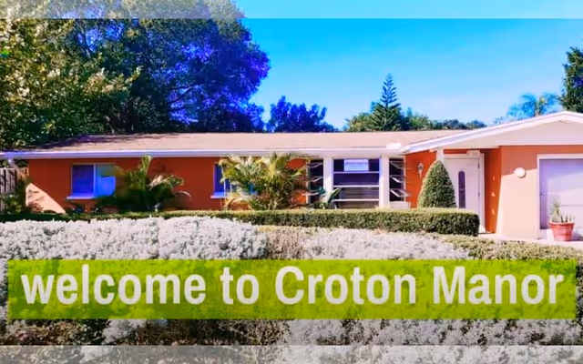 Photo 2 of Croton Manor