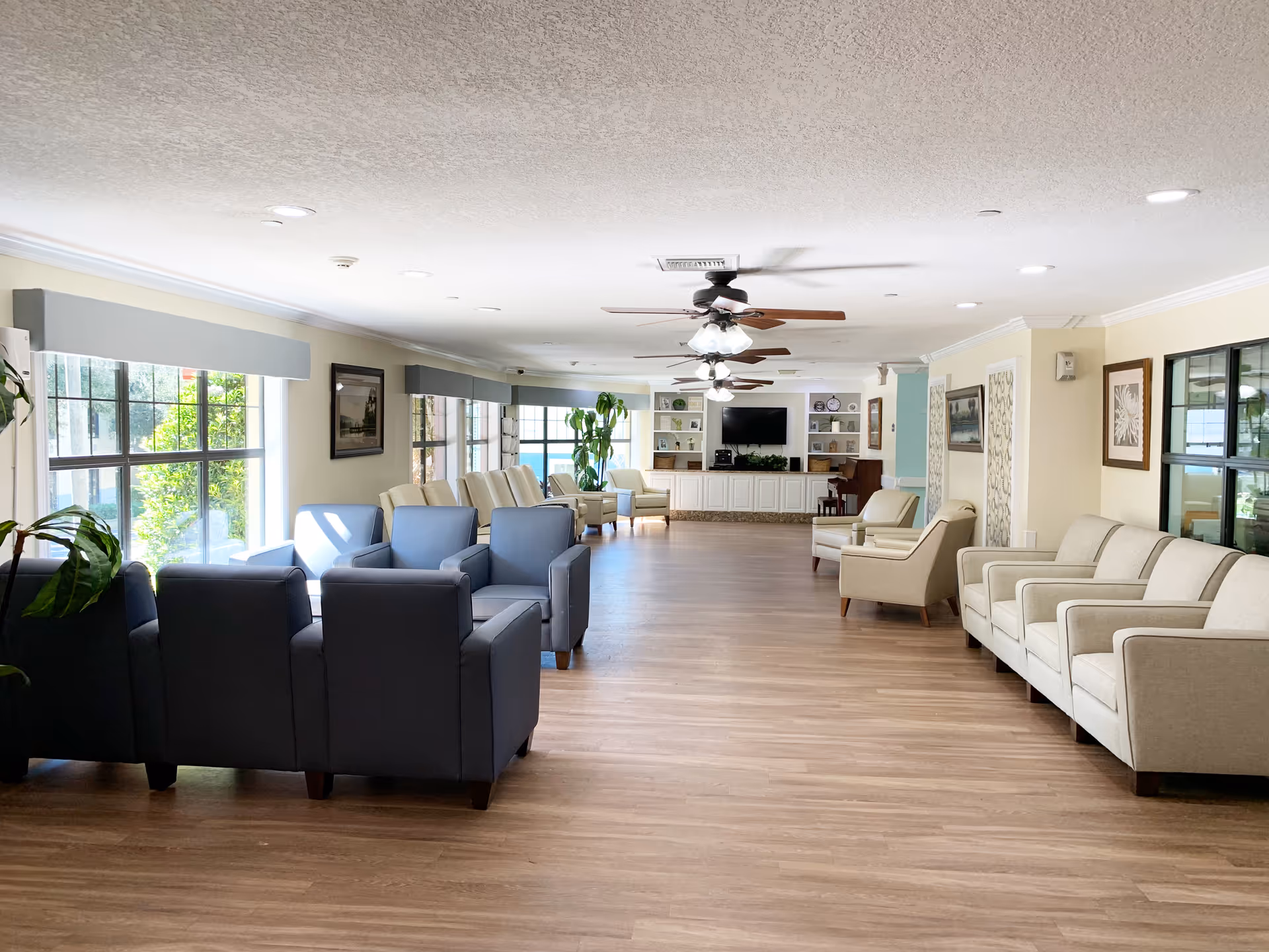 Photo 9 of Grace Manor at Lake Morton