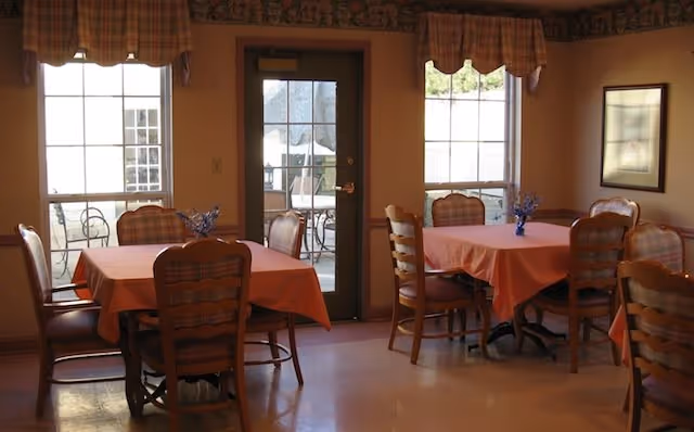 Photo 4 of Arden Courts - ProMedica Memory Care Community (Silver Spring)