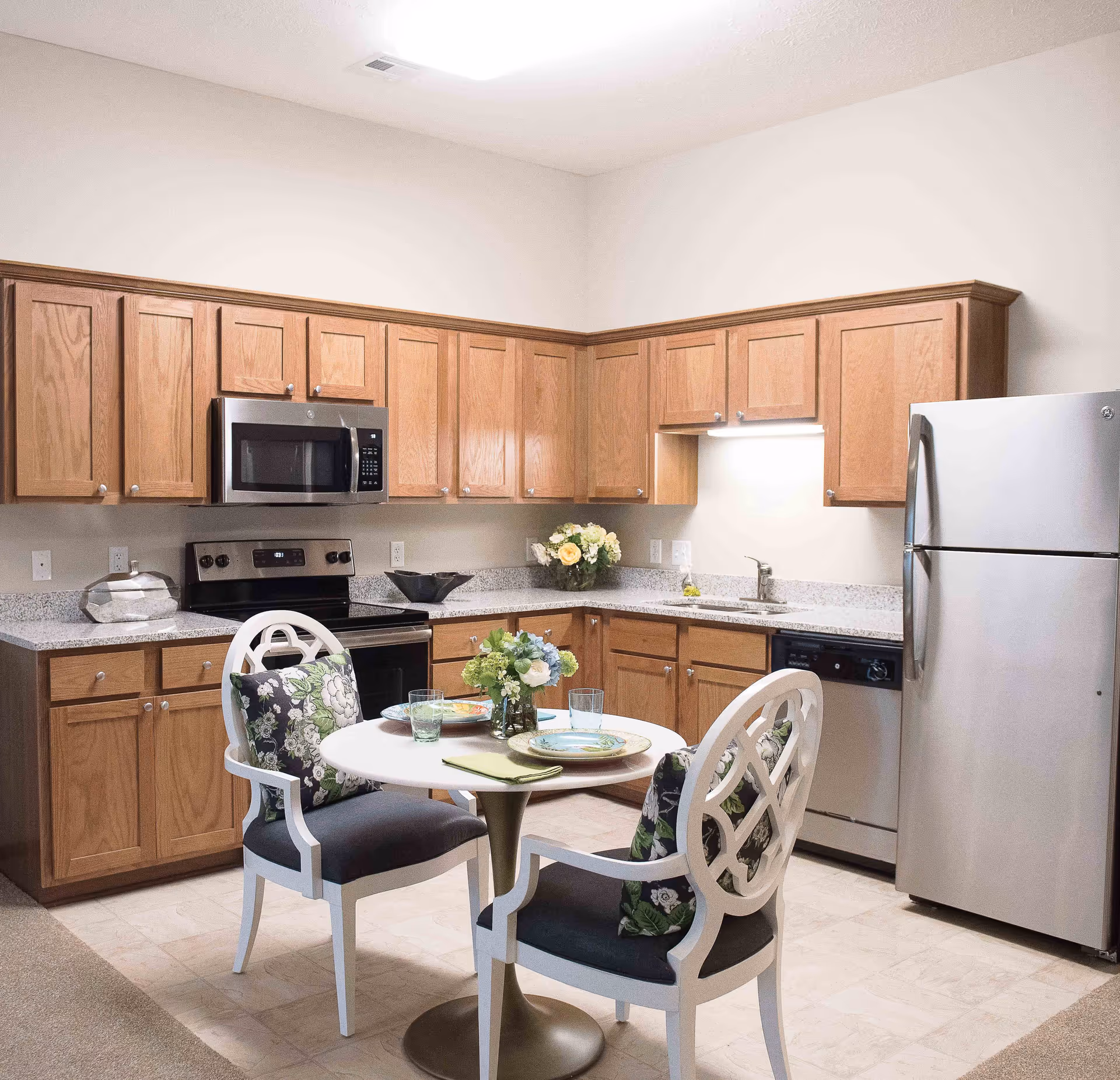 Photo 7 of Ashwood Square Retirement Community