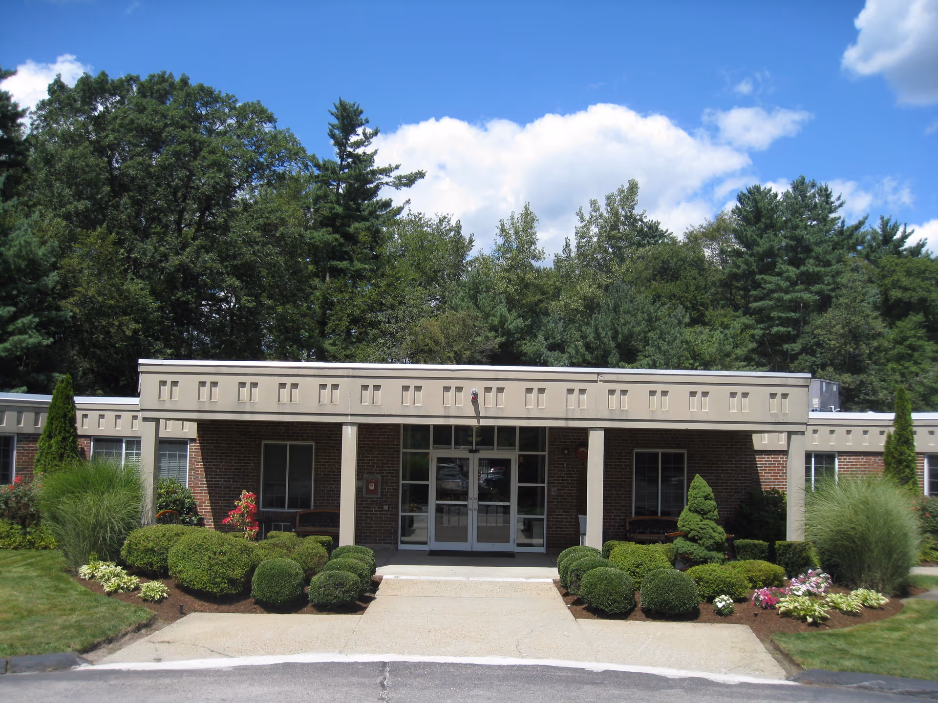Photo of South Shore Rehabilitation & Skilled Care Center