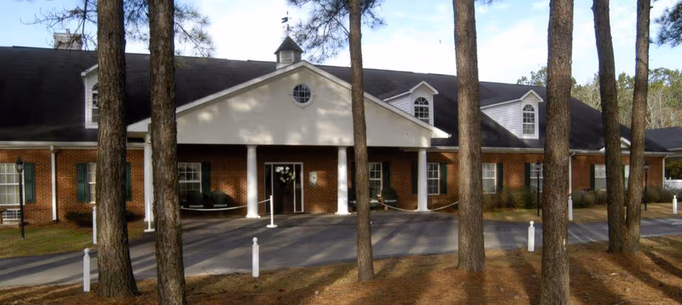 Photo 2 of Magnolia Place Senior Living