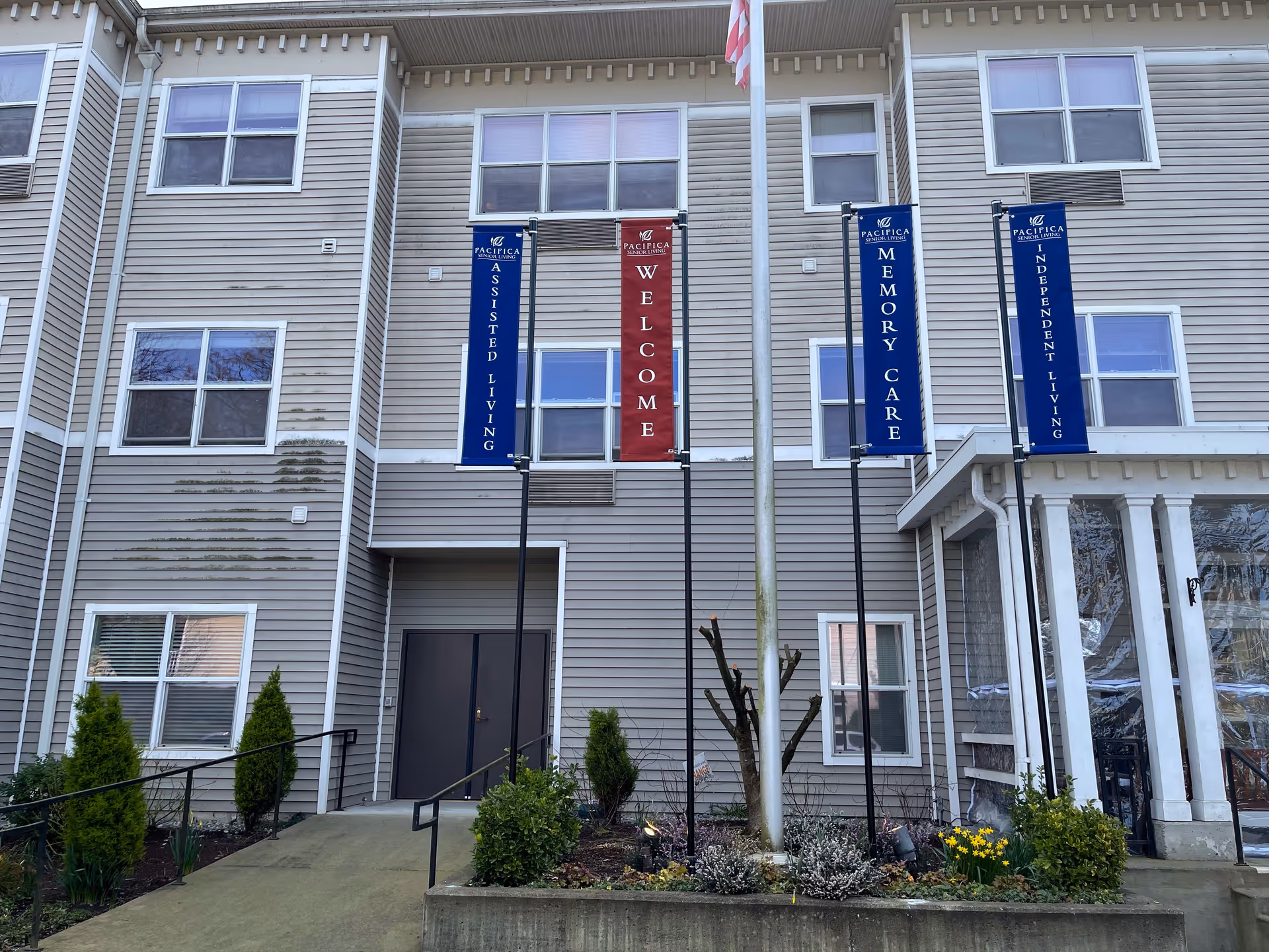 Photo of Kenmore Senior Living