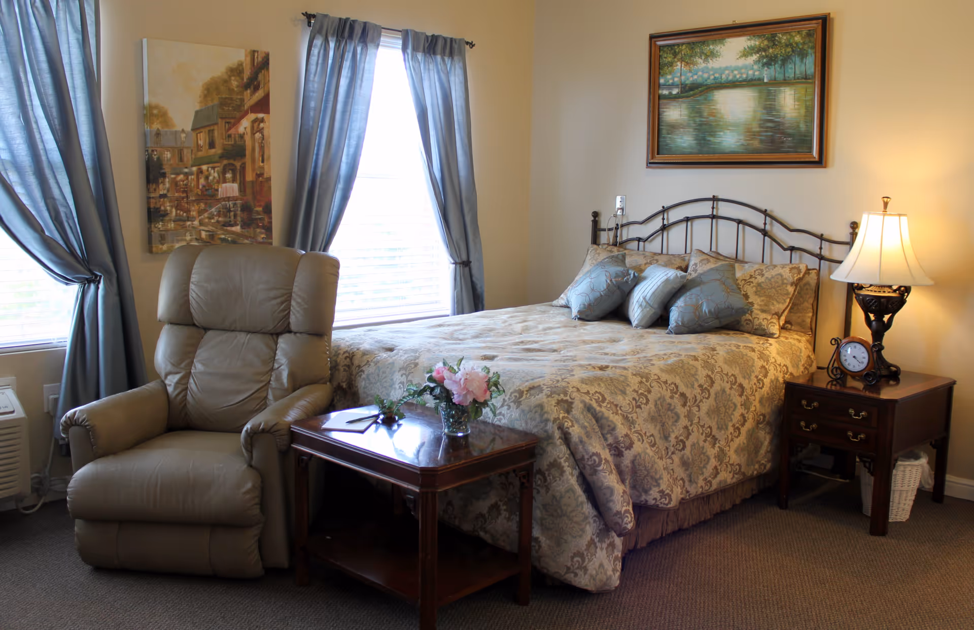 Photo 7 of Oakview Assisted Living & Memory Care