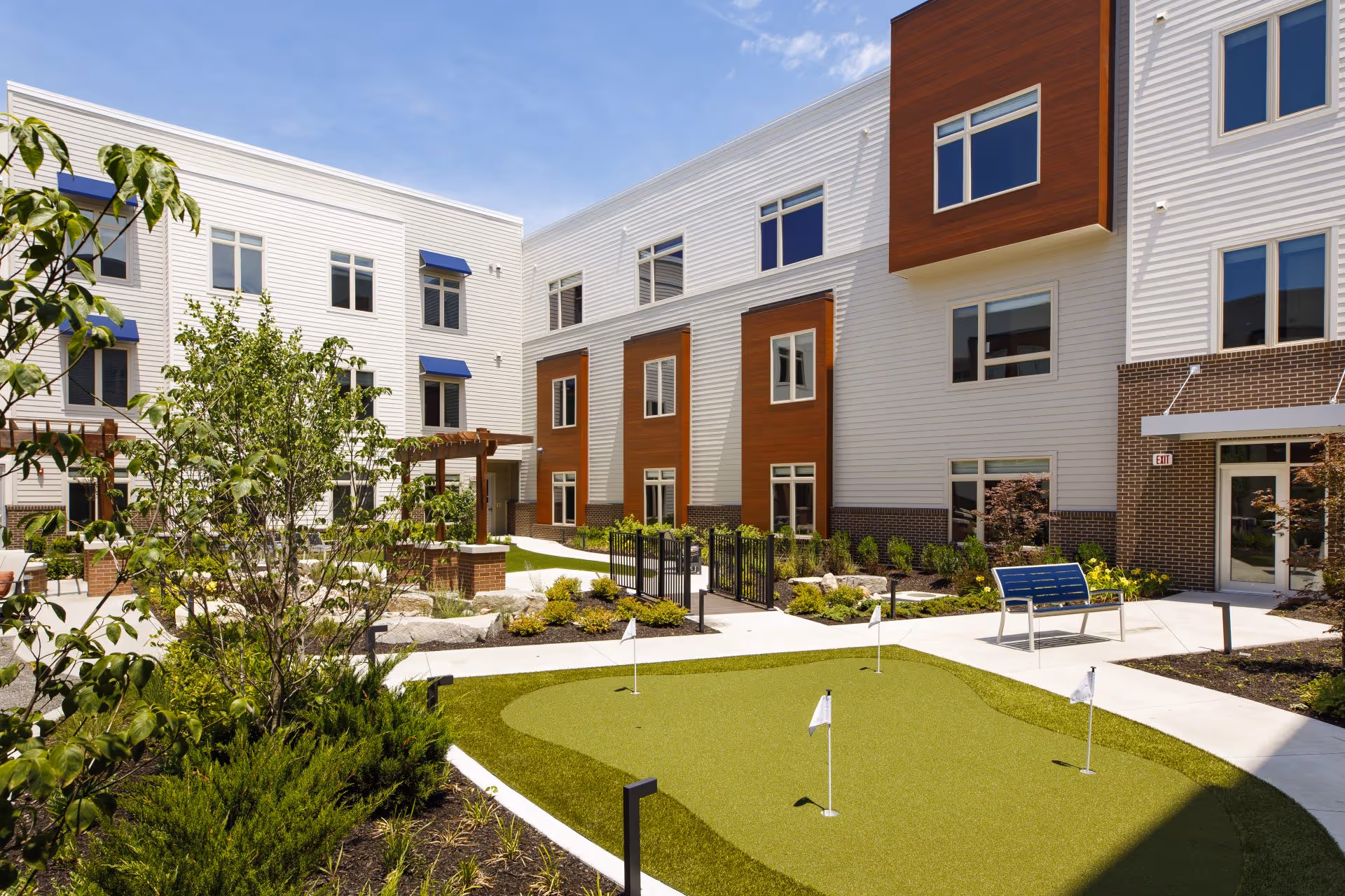 Photo 3 of Avenue 81 Assisted & Independent Living
