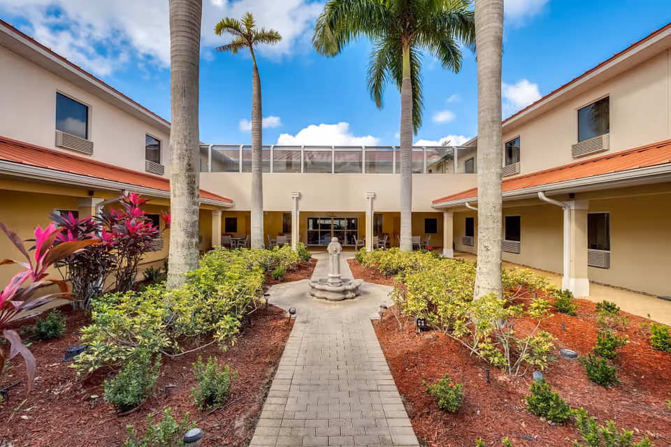 Photo 3 of Balmoral Assisted Living