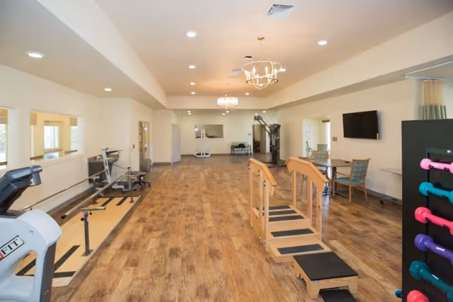 Photo 12 of Legend Oaks Healthcare and Rehabilitation - Waxahachie