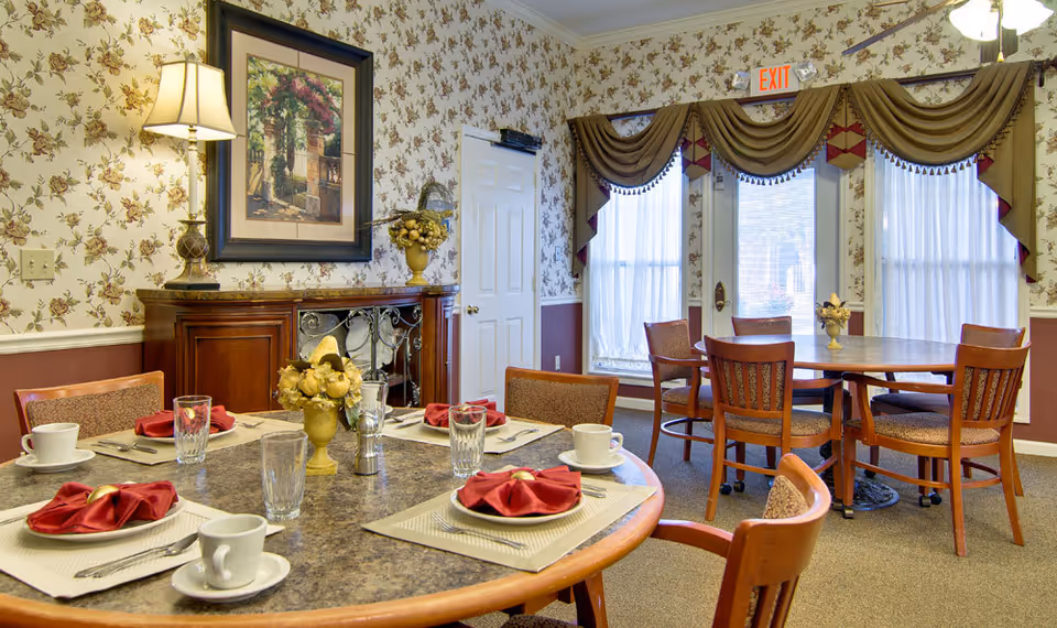 Photo 4 of Ravenwood Senior Living