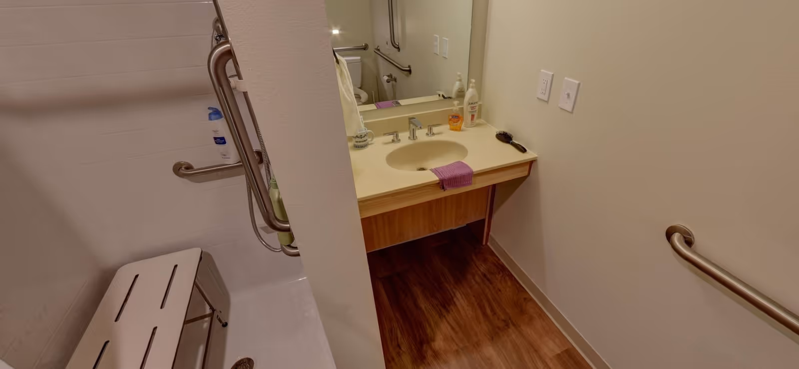 Photo 4 of BeeHive Homes Assisted Living