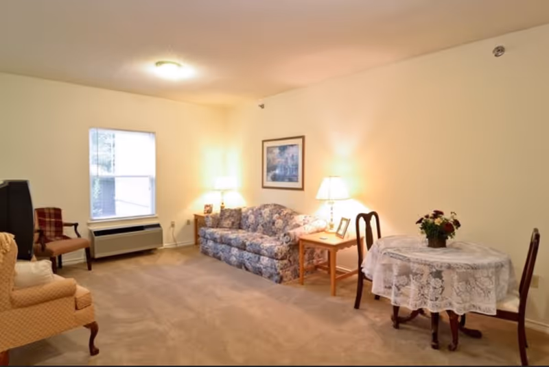 Photo 5 of Cedarhurst Senior Living of Edison Lakes