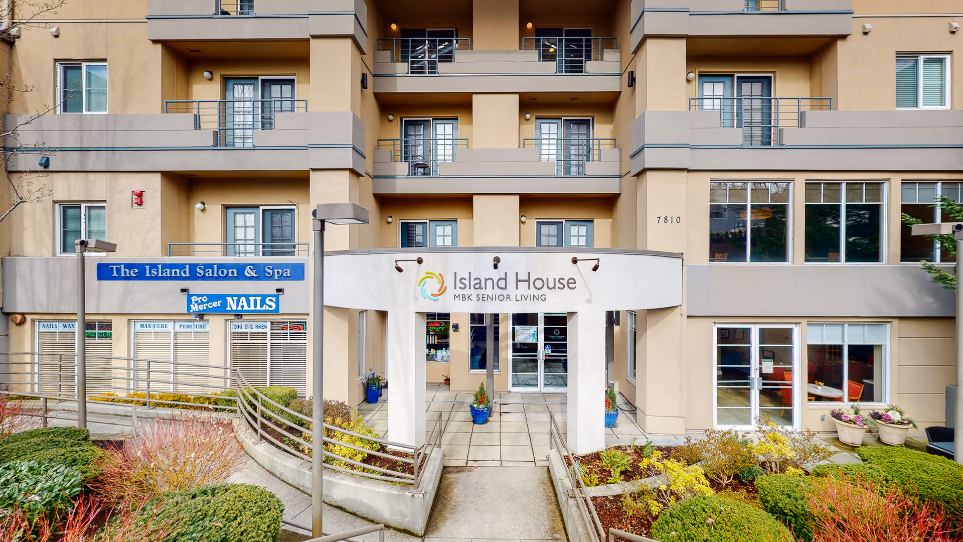 Photo 2 of Island House Assisted Living