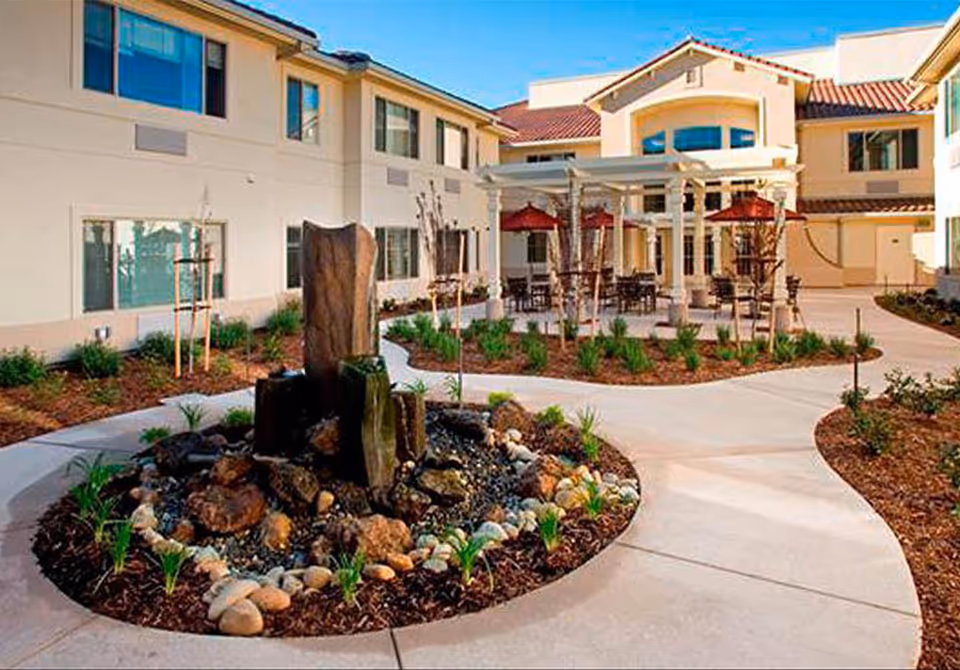 Photo 5 of Westmont of Brentwood