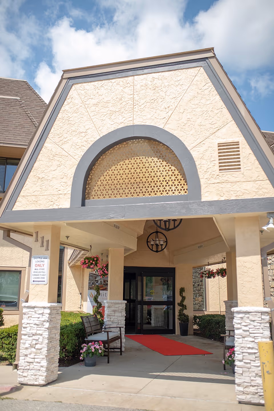 Photo of Luxe Life Senior Living and Memory Care St. Mary's