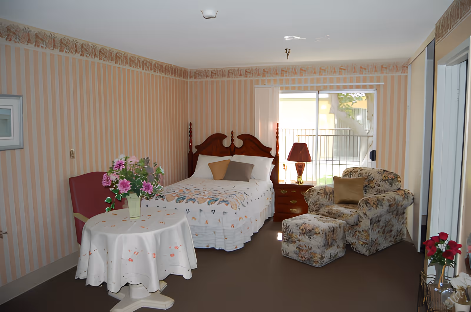 Photo 20 of Lakewood Gardens Alzheimer's & Dementia Care