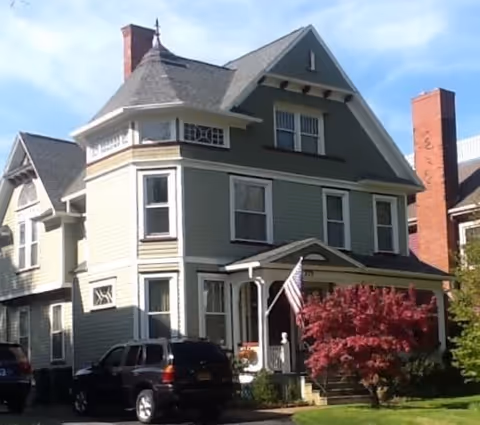 Photo of Linden House