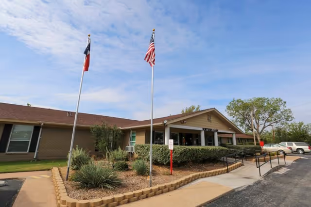 Photo 5 of Northern Oaks Living & Rehabilitation Center