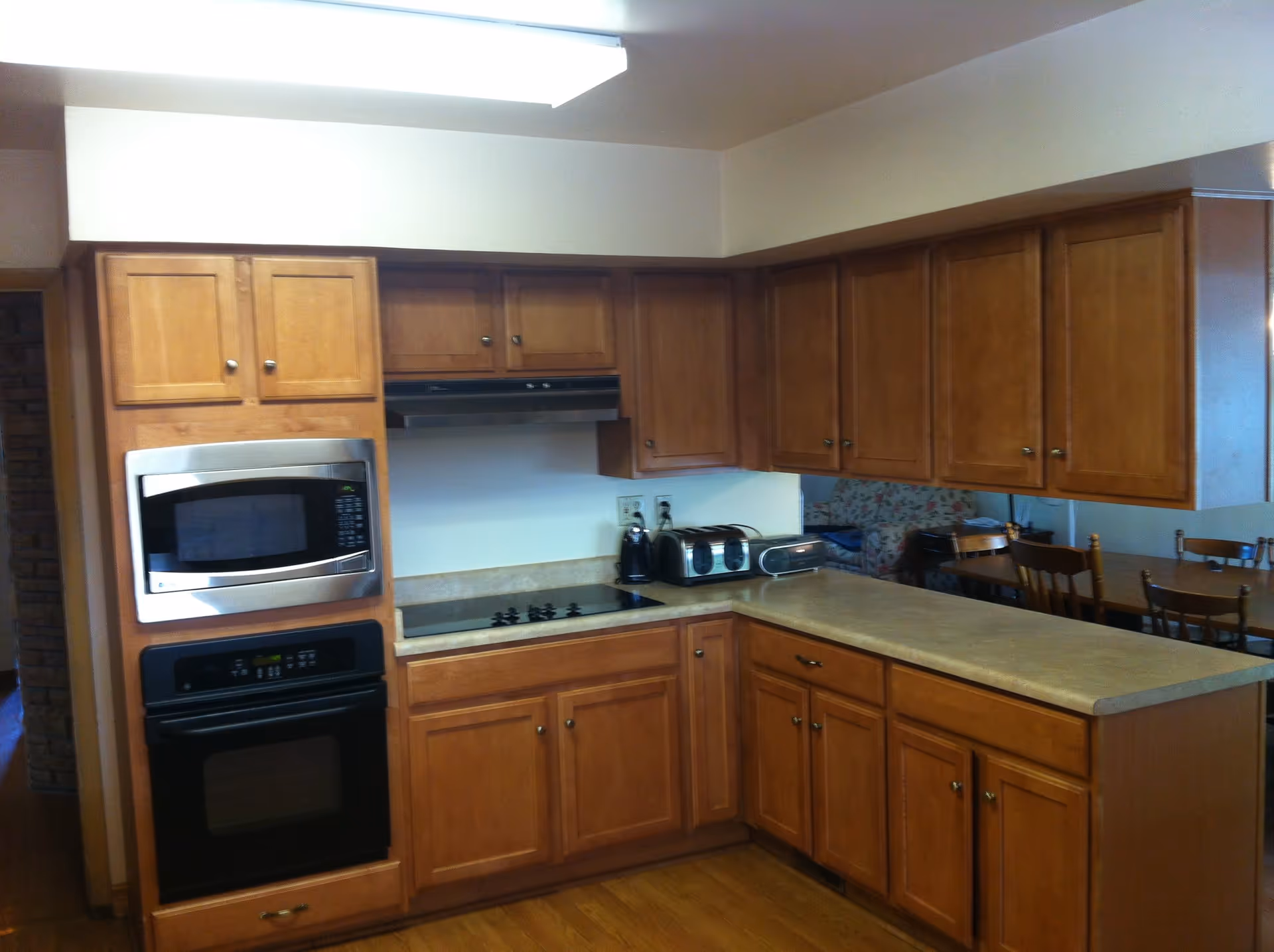Photo 4 of Golden Oaks Home