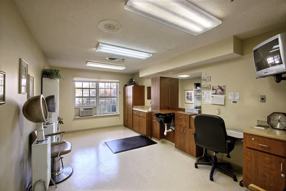 Photo 7 of Wildwood Healthcare Center