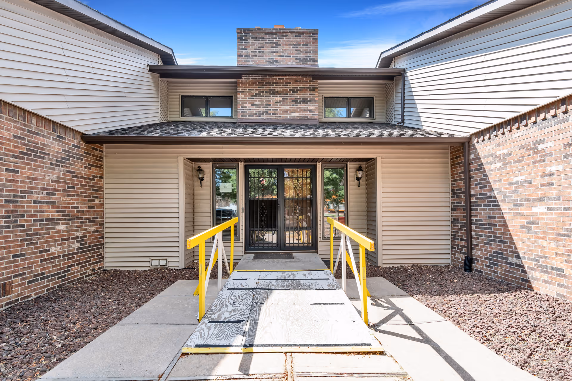 Photo 2 of Aspen View Living