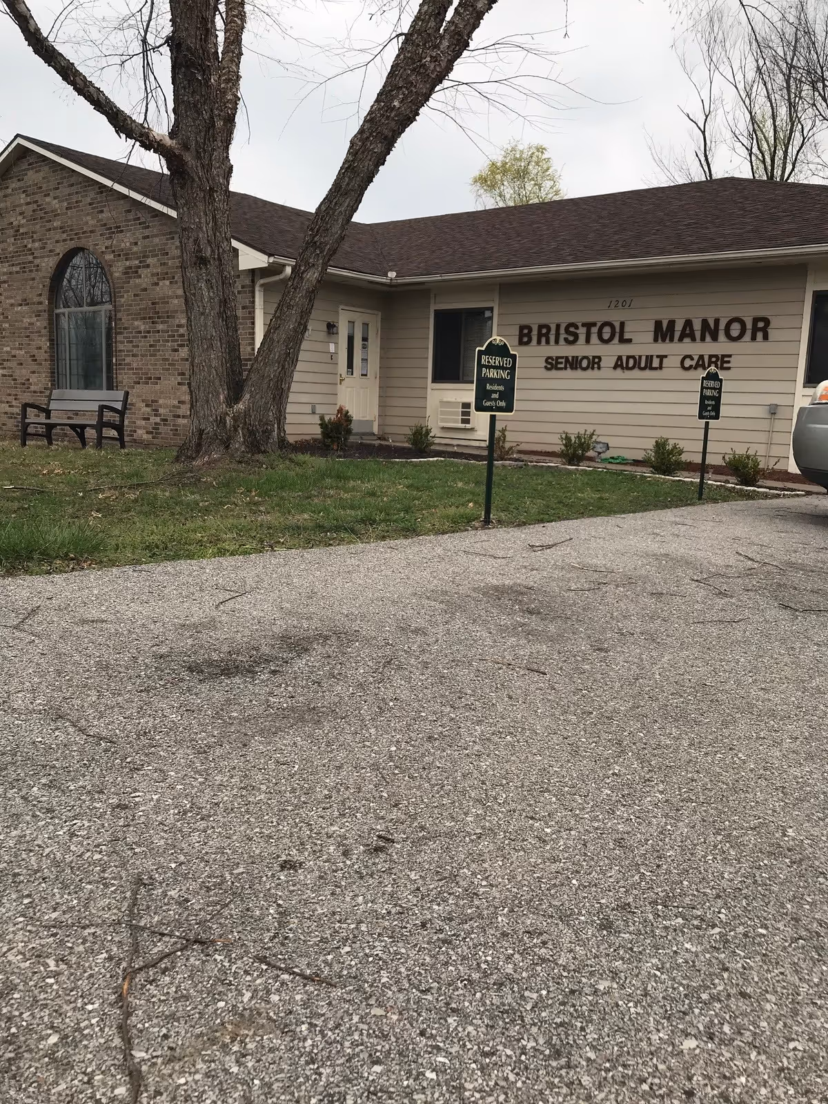 Photo 2 of Bristol Manor Of Eldon