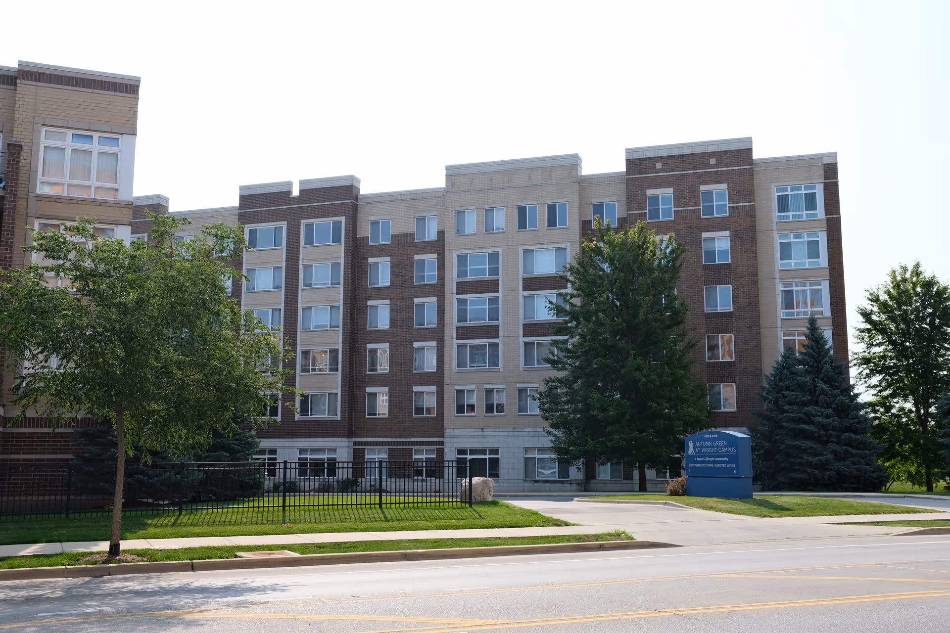 Photo 2 of High Point Residence Chicago Northwest