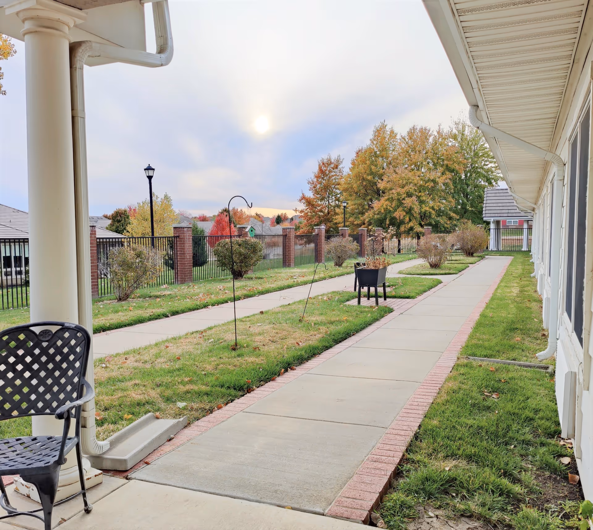 Photo 8 of Colonial Oaks Senior Living at Leawood