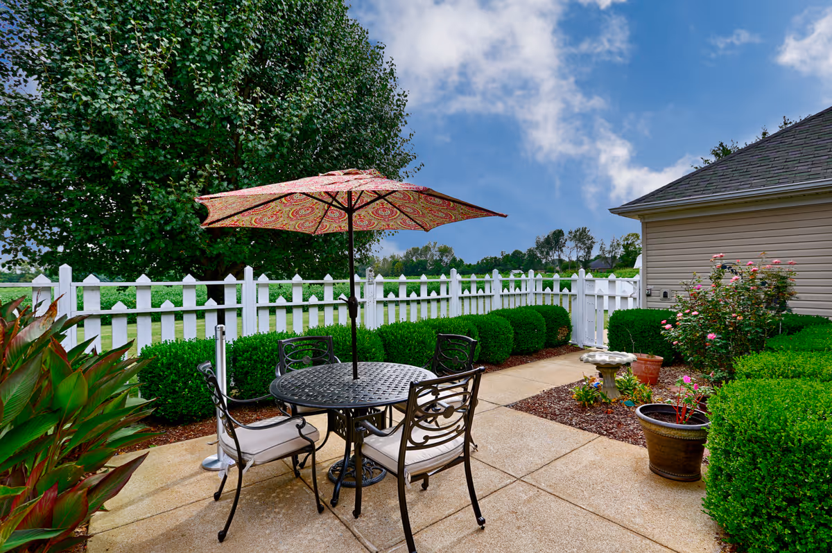 Photo 2 of Country Cottage Lawrenceburg
