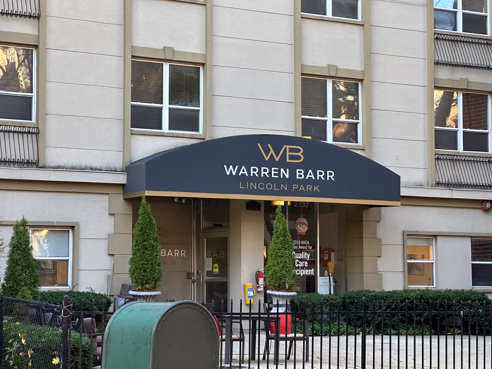 Photo 6 of Warren Barr Lincoln Park