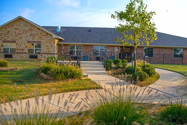 Photo of Canton Oaks