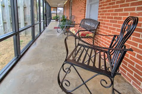 Photo 7 of Heartsworth House