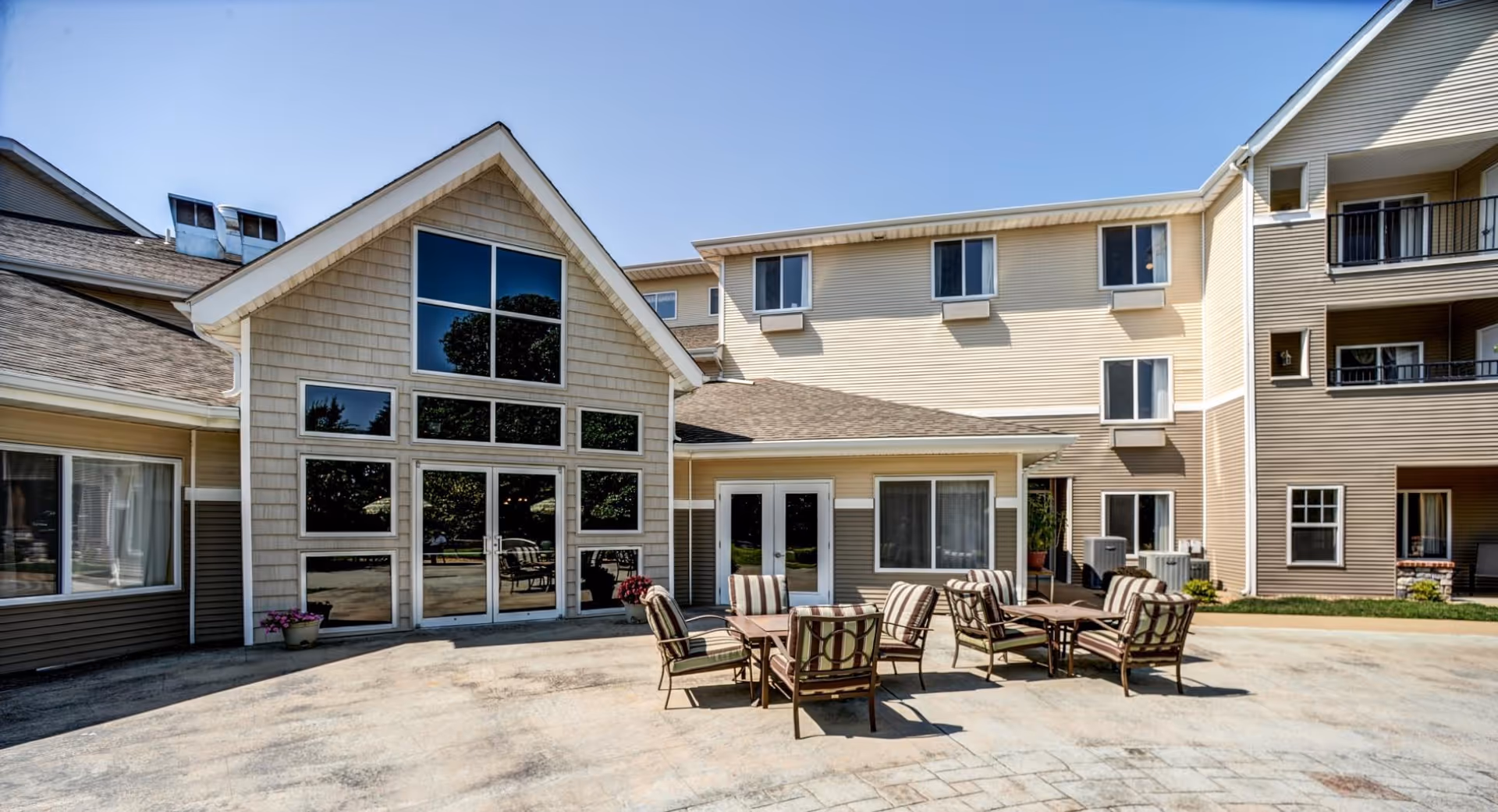 Photo 36 of College View Manor