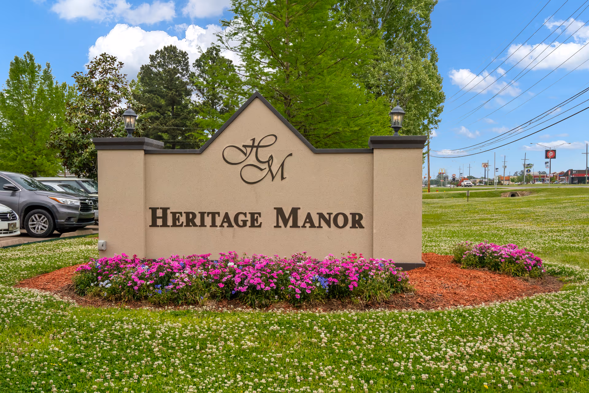 Photo of Heritage Manor South