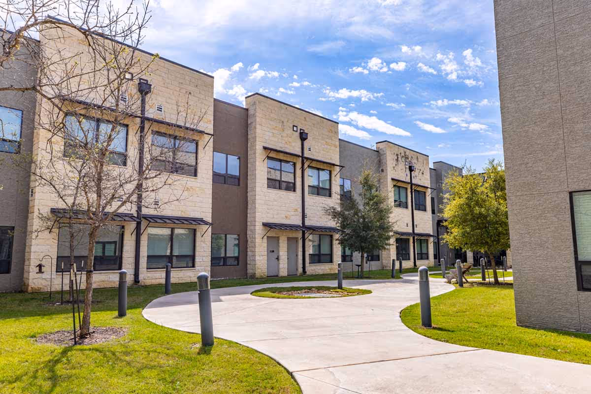 Photo 5 of Tech Ridge Oaks