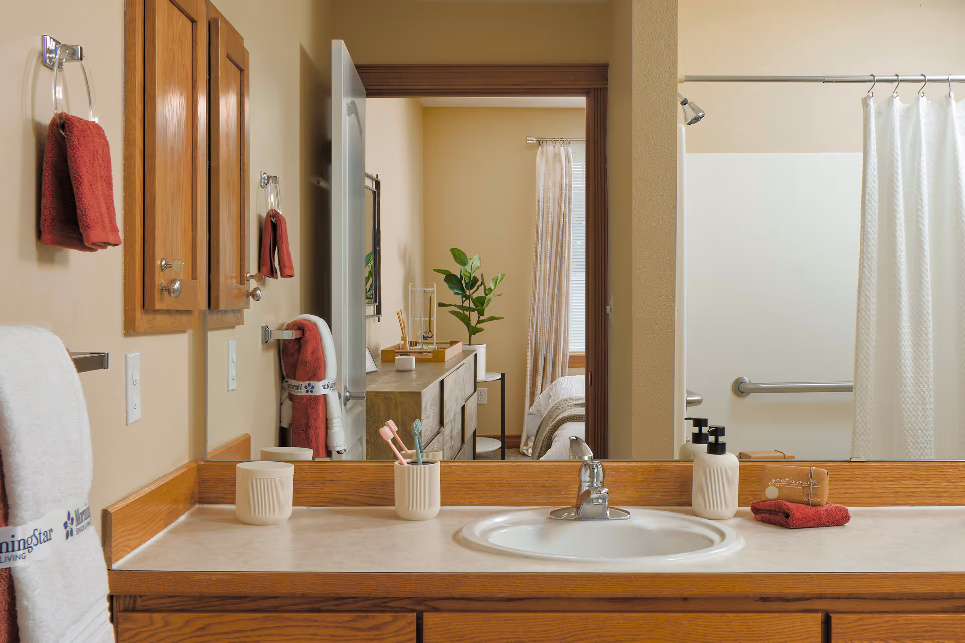Photo 4 of MorningStar Senior Living at Silver Lake