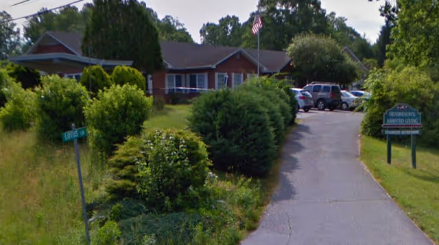 Photo 2 of Brookdale Hendersonville East